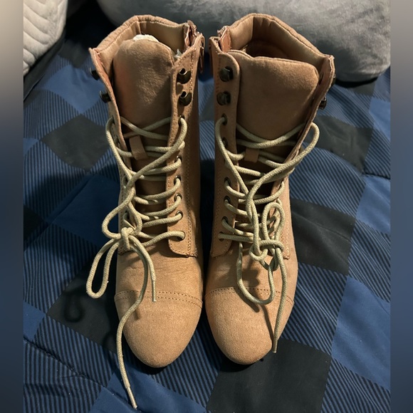 Madden girl booties - Picture 3 of 5